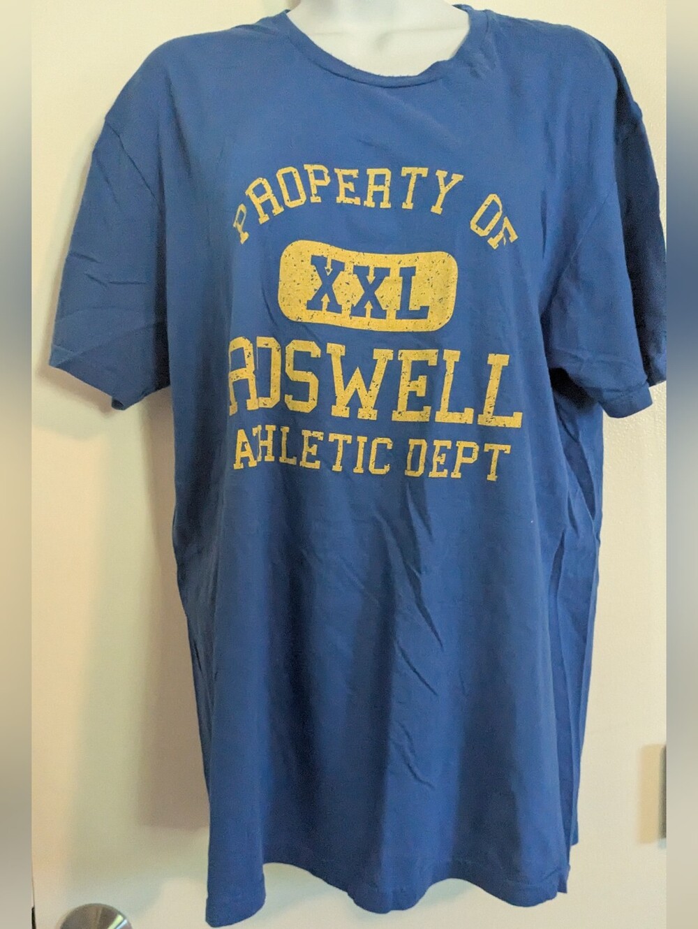 Roswell "Property of Roswell Athletic Dept" Graphic T-Shirt Men's M Blue
